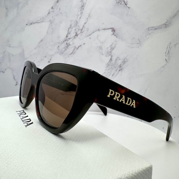 Prada Black and Brown Sunglasses - Picture 15 of 16